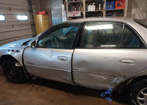 2004 Buick Century из США, поврежденный, VIN 2G4WS52J741299712